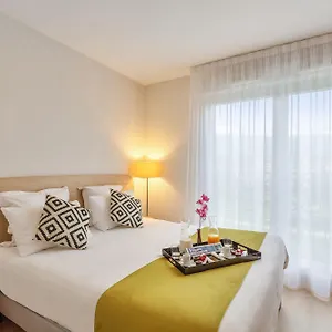 Hotel Quality - Portes De Geneve