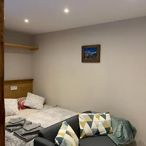 Au Coeur Des Alpes Bed and breakfast